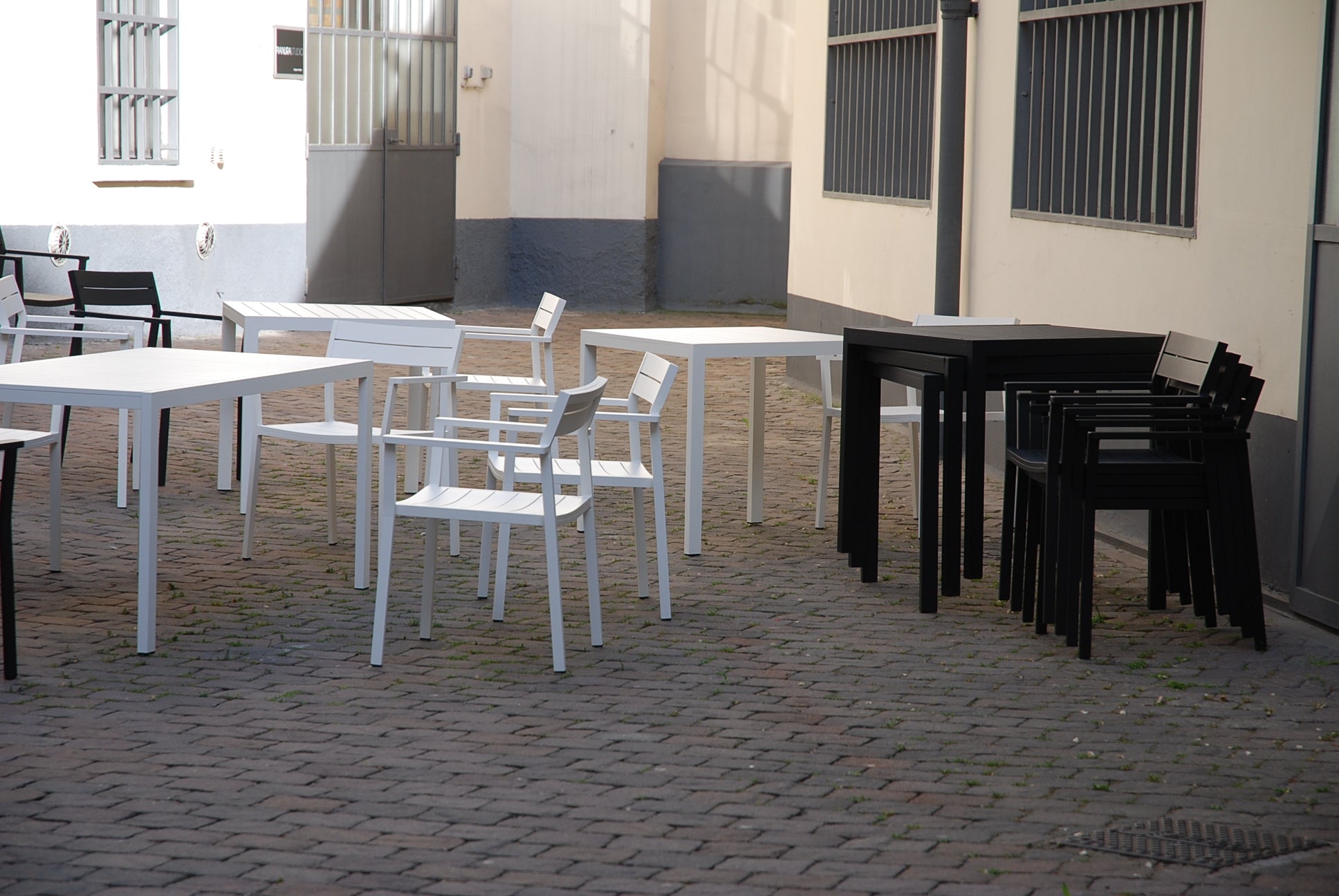 Case at Milan Design Week 2011, Spazio Botta, Porta Romana