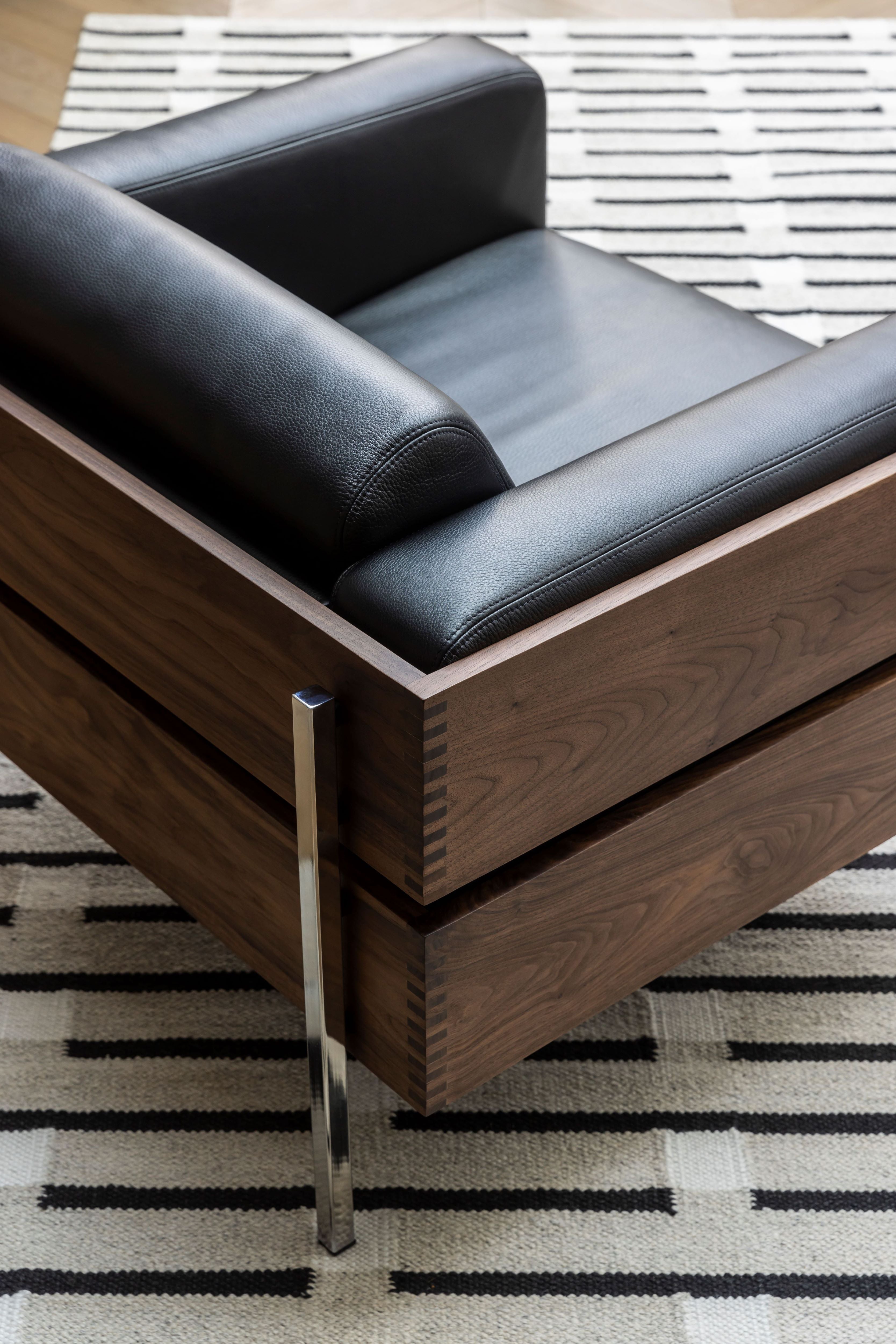 The Case Guide to Buying Mid-Century Modern Furniture