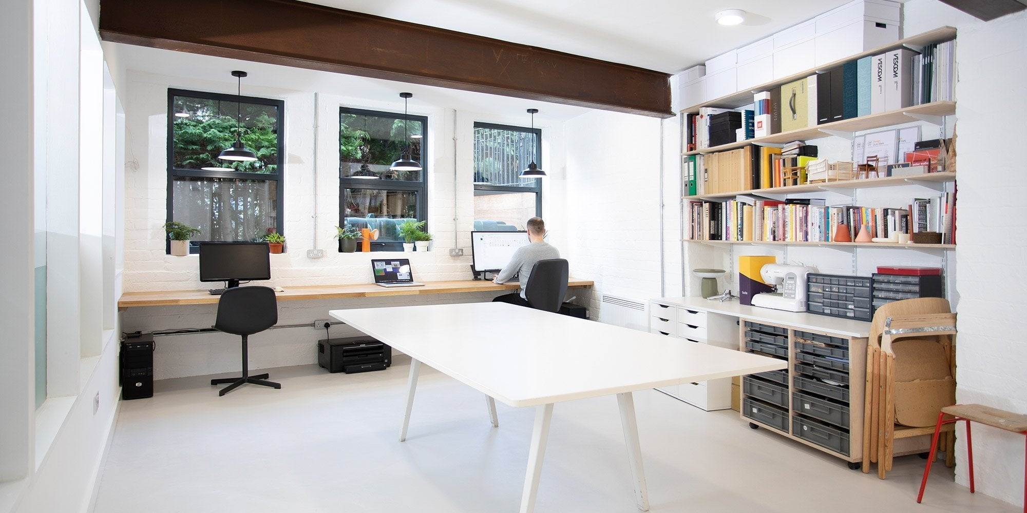 Case visits David Irwin in his studio | Case Furniture