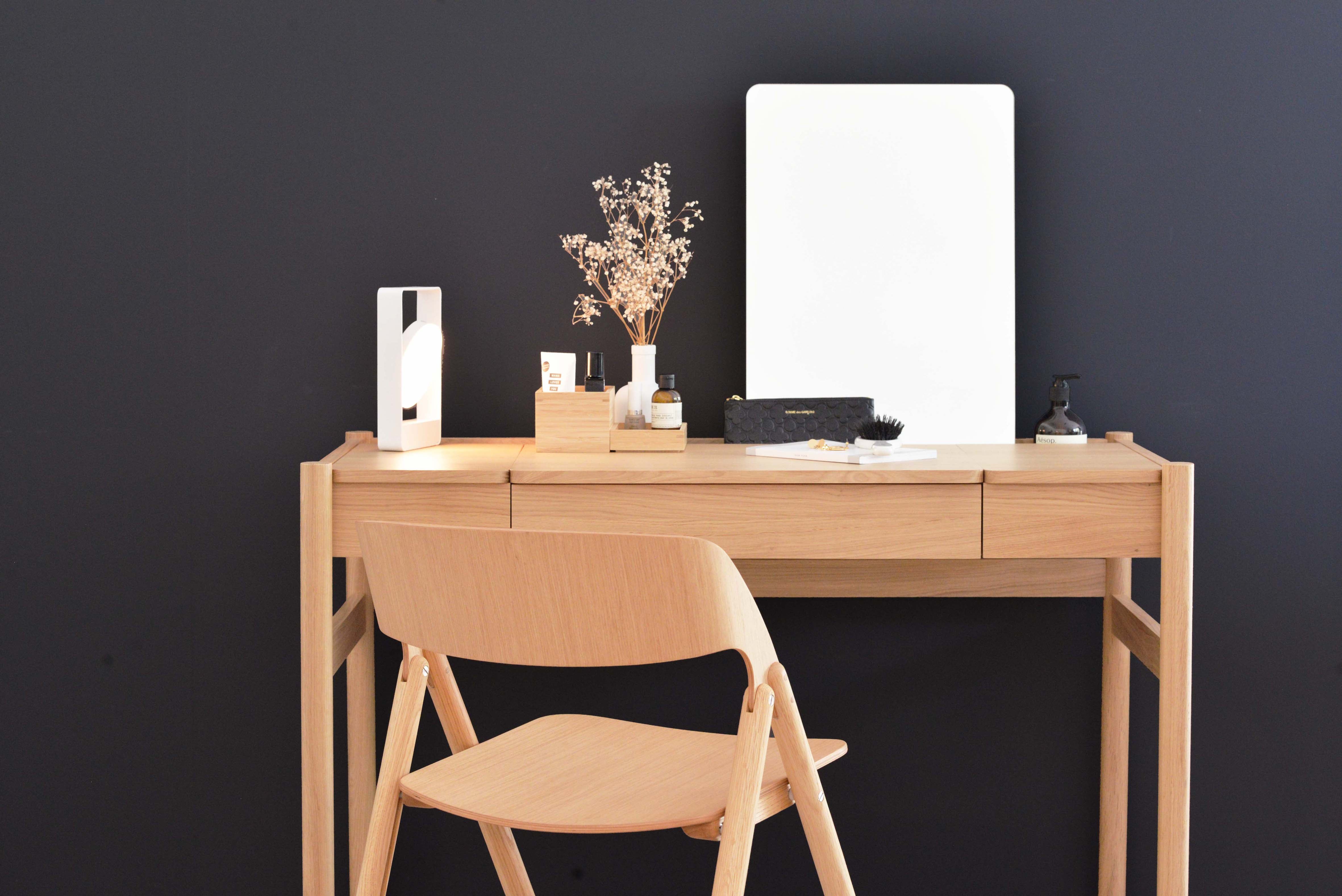 How to Organise a Dressing Table