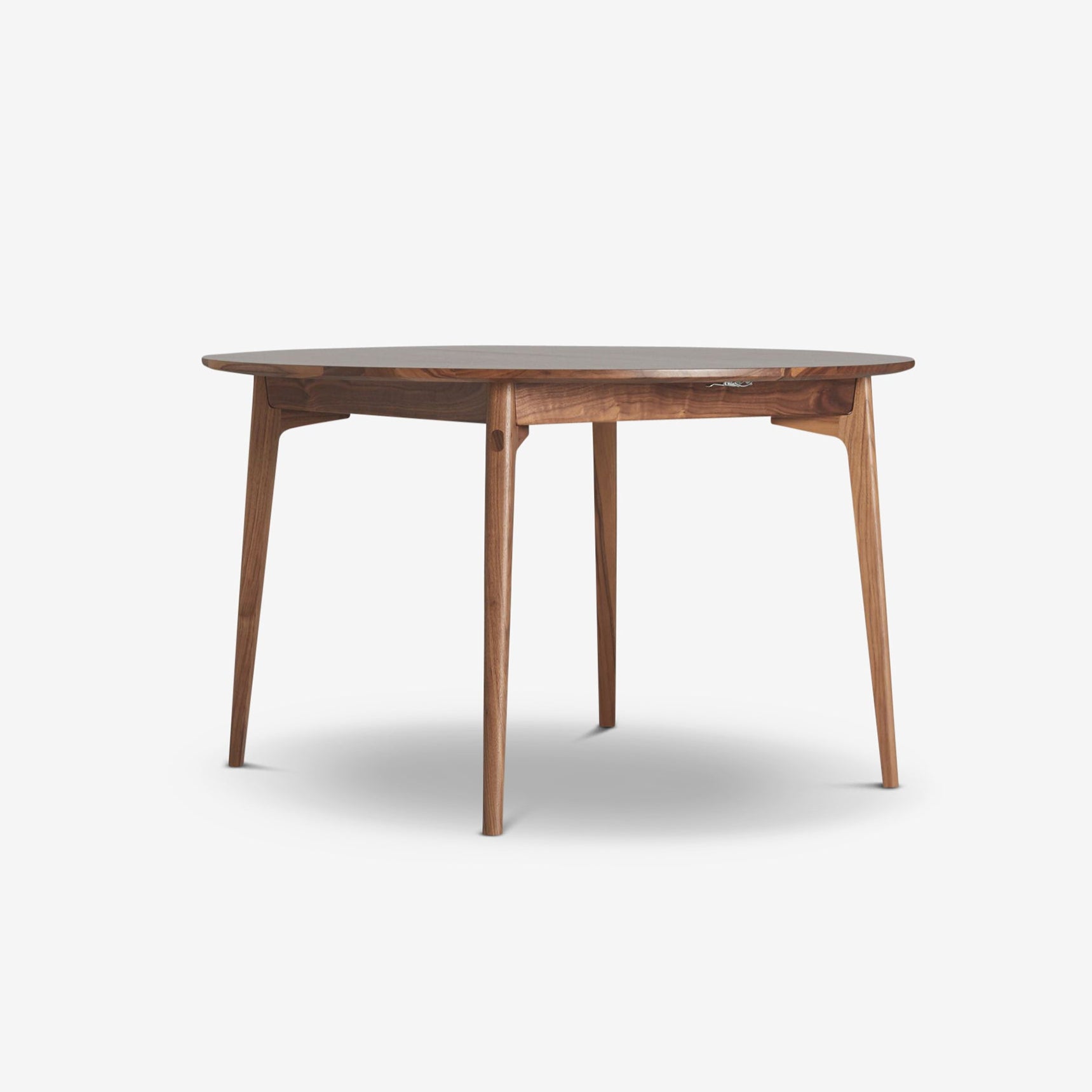 Dulwich Round Extending Table