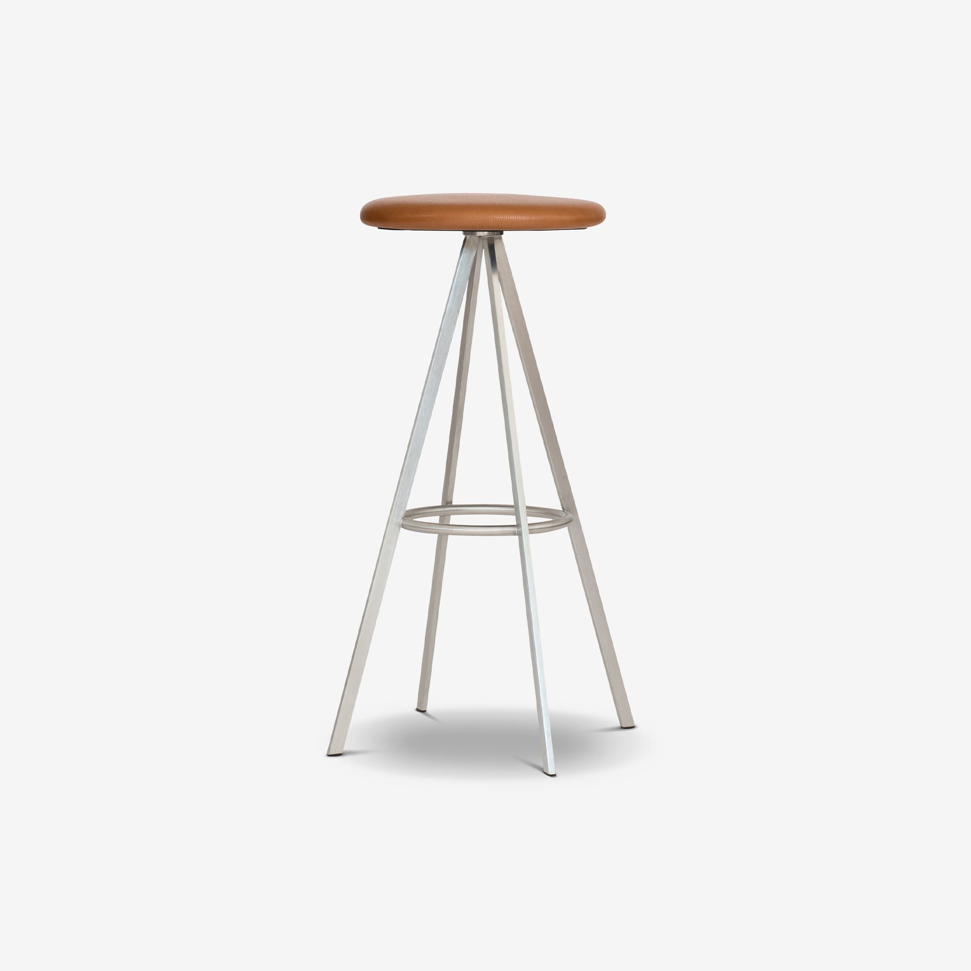 Quad-Space Stool