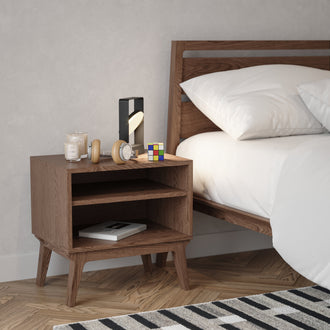 Bedside Table Ideas and Decor