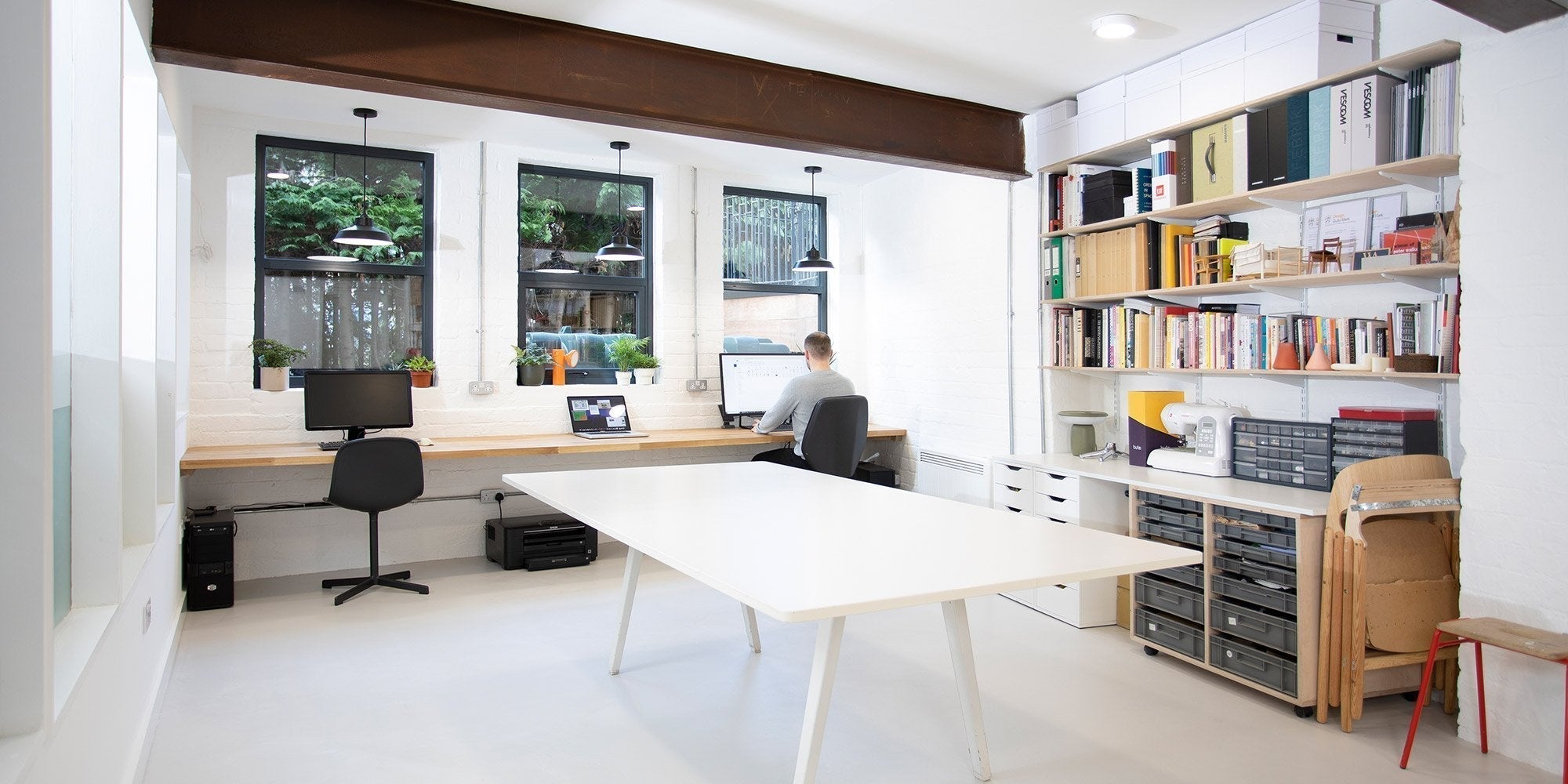 Case visits David Irwin in his studio | Case Furniture