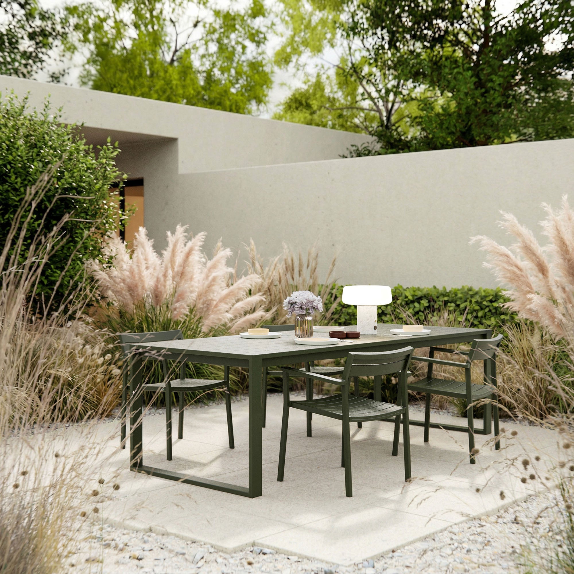 Eos Communal Table | Matthew Hilton Outdoor & Garden | Case Furniture