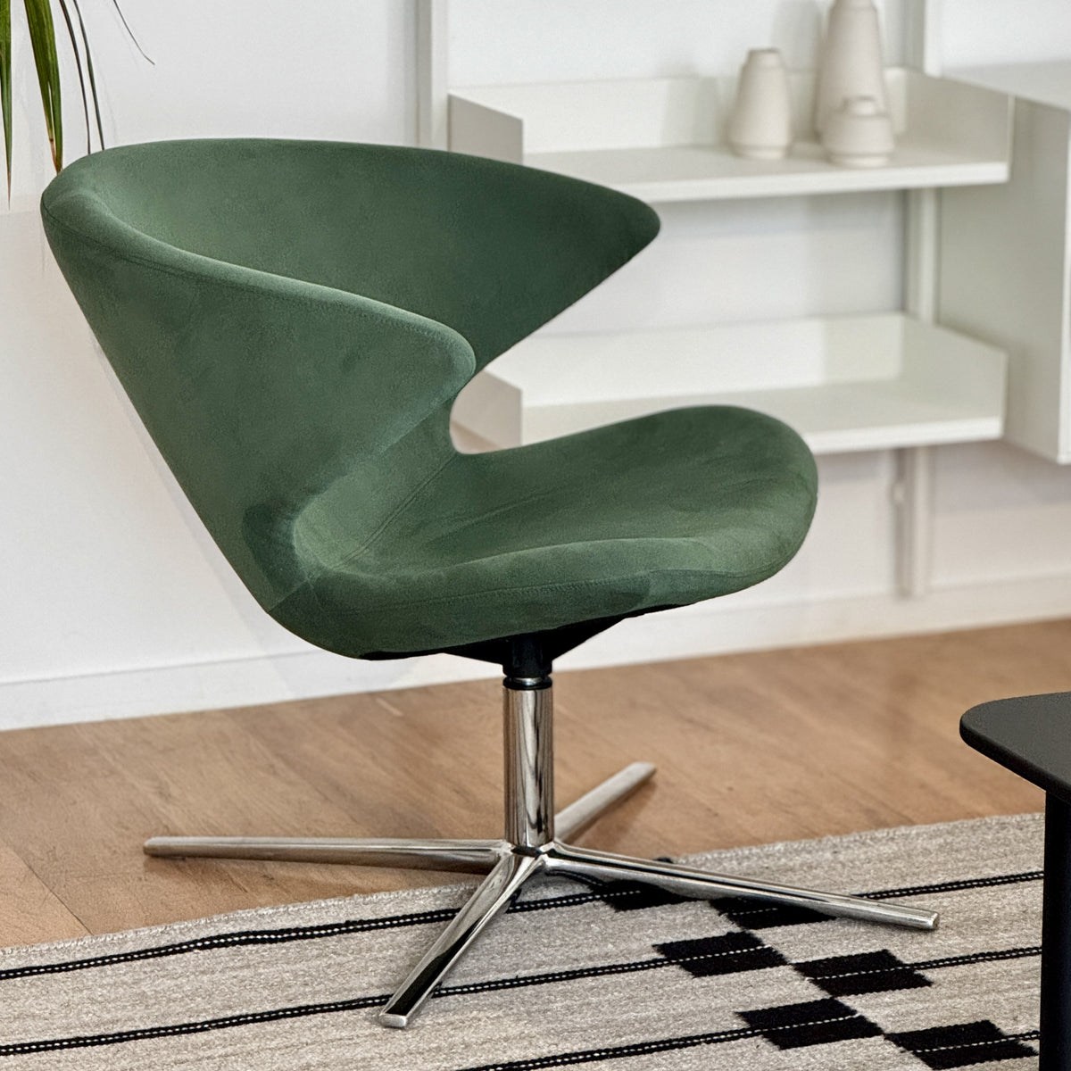Ella Swivel Lounge Chair | Matthew Hilton | Case Furniture