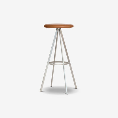 Quad-Space Stool